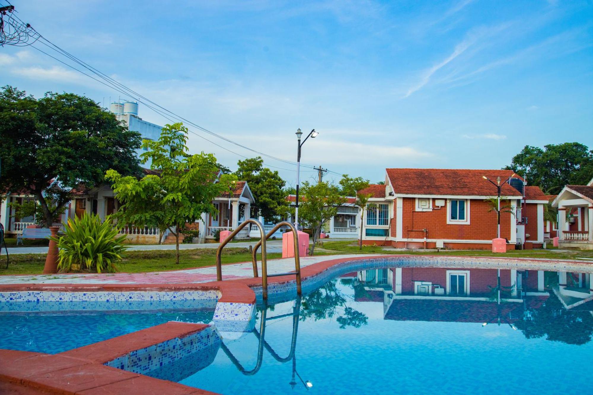 Mamalla Kudil Resort Mahabalipuram Exterior photo